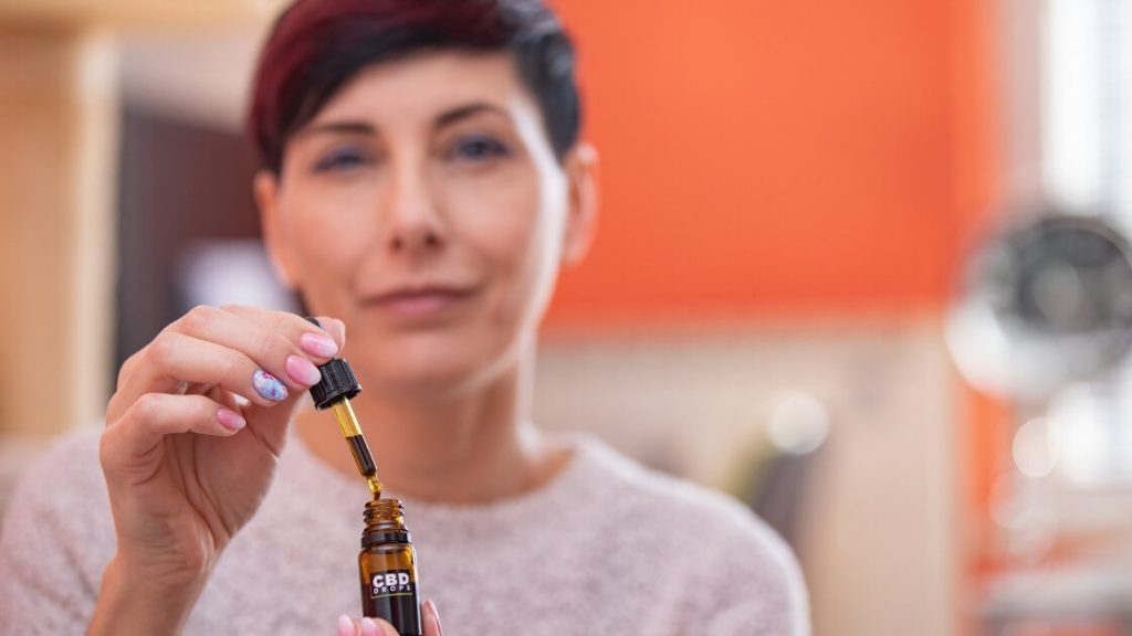 Peut-on prendre du CBD pendant la grossesse _ Contre-indications et bienfaits potentiels 1