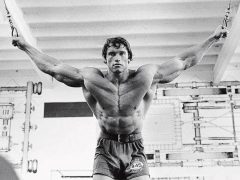 Arnold Schwarzenegger et le cannabis : c’est une histoire ancienne