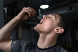 Avis huile de CBD sublinguale : est-ce mieux de la prendre sous la langue ?
